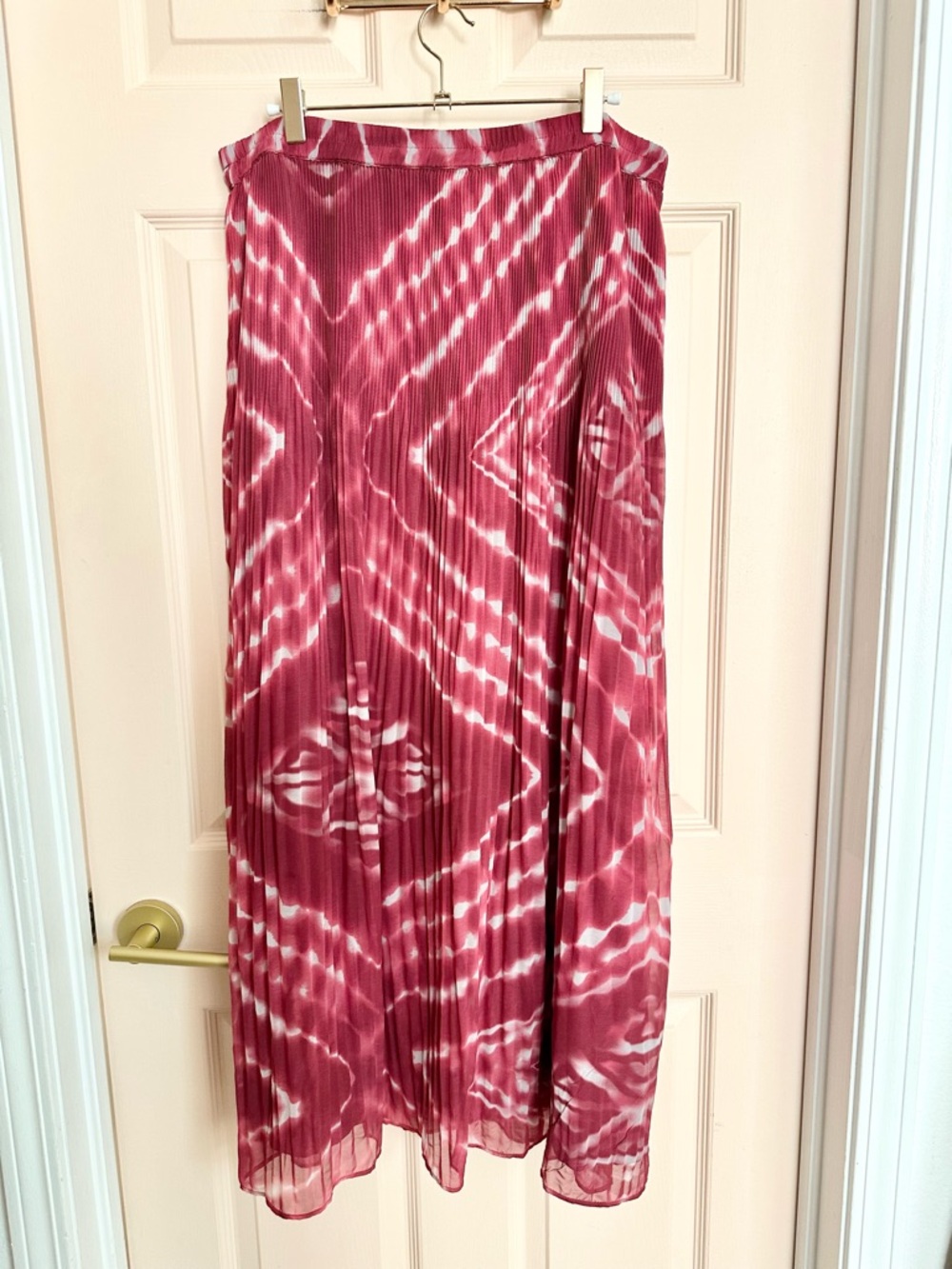 NWT pink chicos maxi skirt